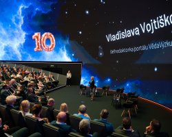 oslava v Planetariu
